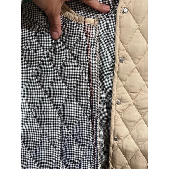 Vintage Style Beige Quilted Vest Women's Size L  Floral Embroidery Pockets - Picture 7 of 7